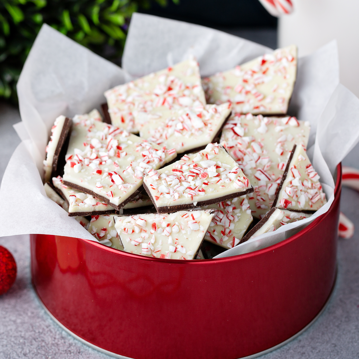 How Much Peppermint Bark to Make (Calculator + Chart for 10–100 People)