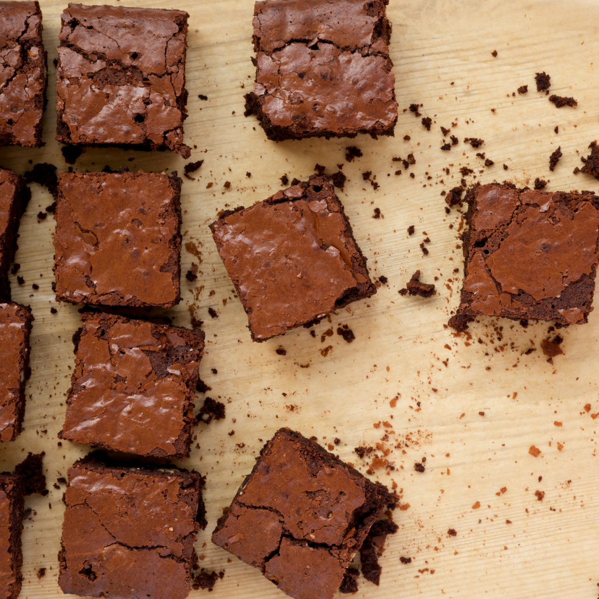 How Many Brownies Per Person? (10–100 Guests + Easy Serving Chart)