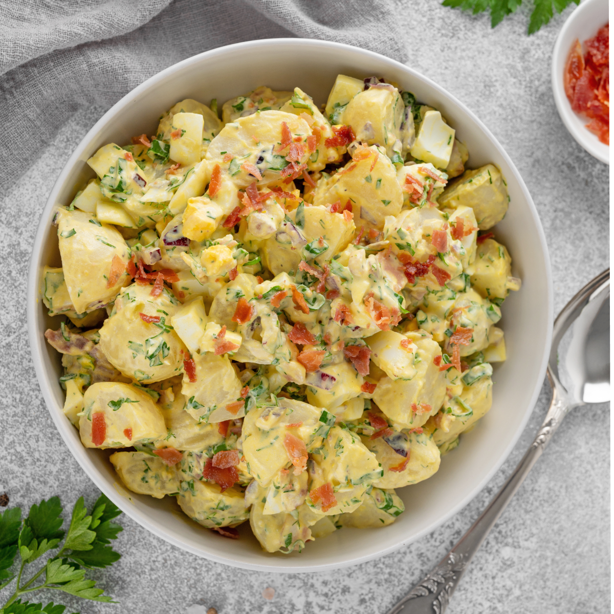 How Much Potato Salad Per Person? (Calculator + Chart for 10–100 Guests)